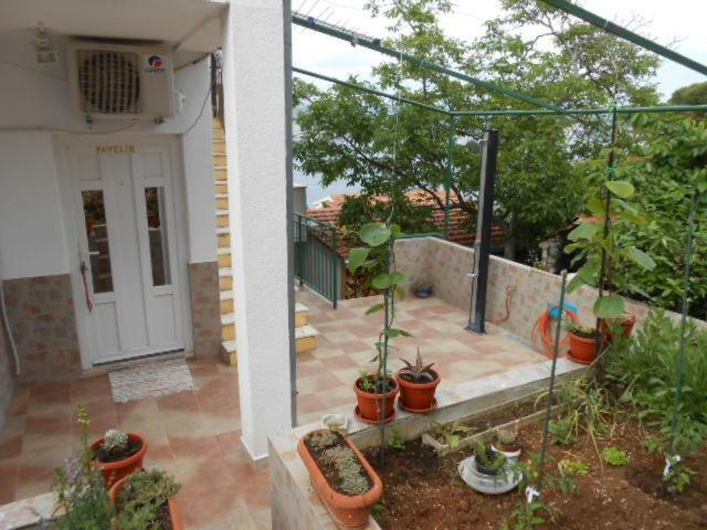 Gogi Apartman Donji Okrug Exterior foto
