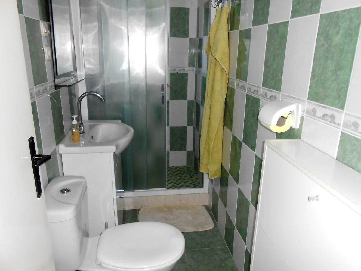 Gogi Apartman Donji Okrug Exterior foto