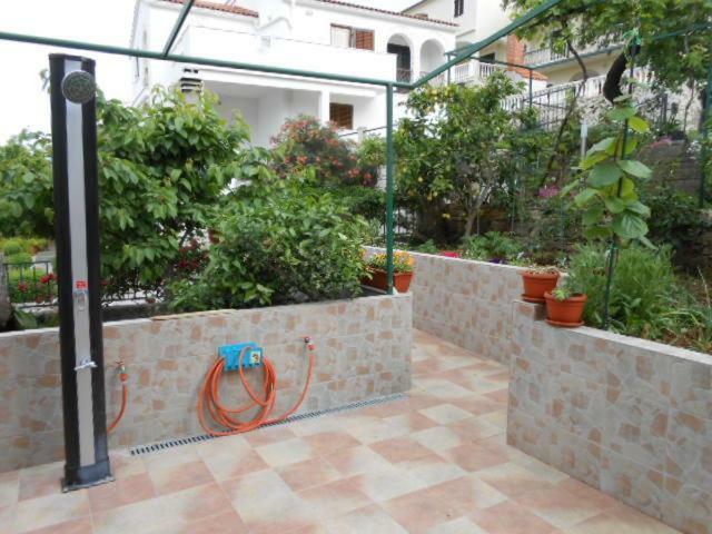 Gogi Apartman Donji Okrug Exterior foto